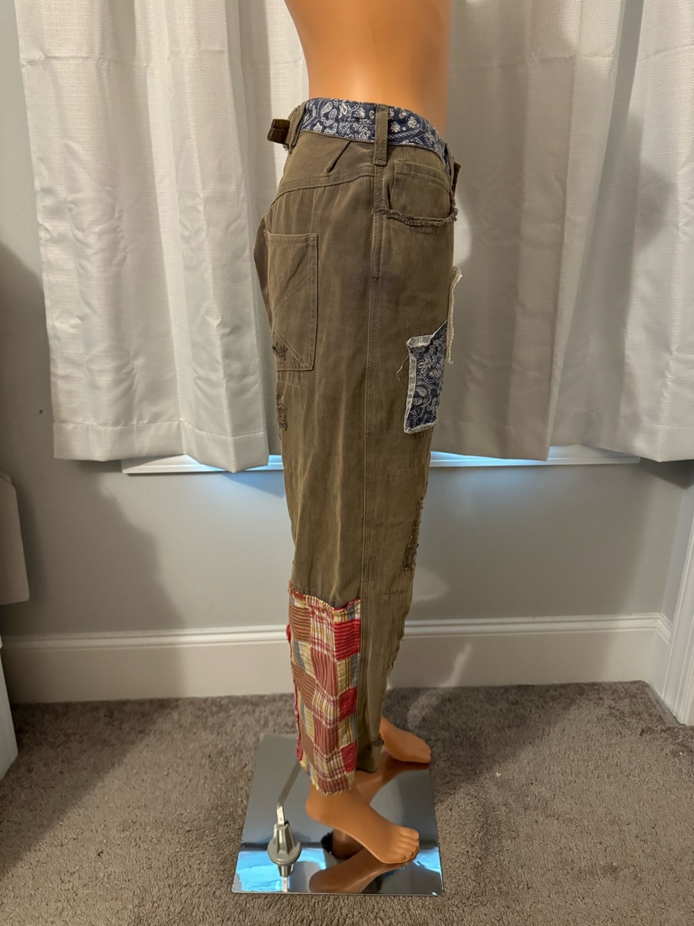 POL Olive Green Cropped Patchwork Pants - Picture 5 of 8
